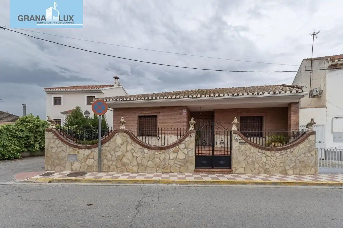 Chalet en venta en Calle de la Virgen del Rocío, imagen 44