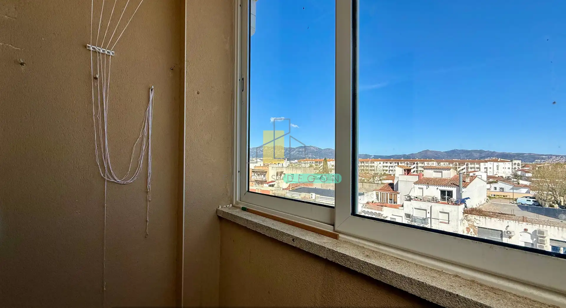 Terraza de Apartamento en venta en Empuriabrava con Calefacción, Terraza y Amueblado