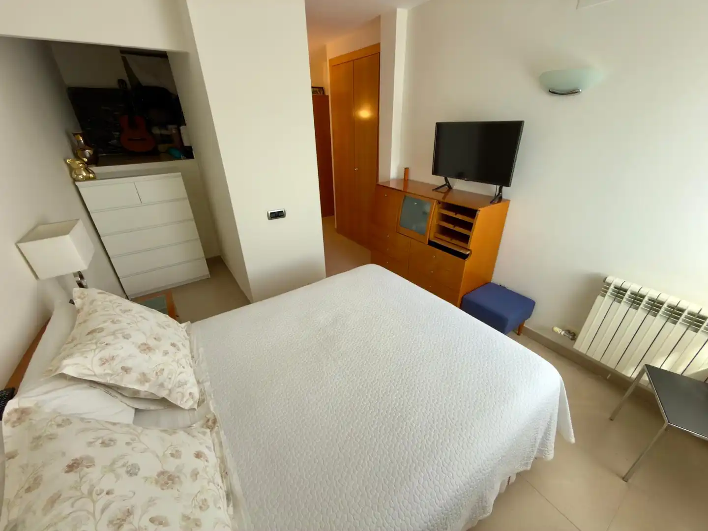 Habitación de Ático en venta en Cornellà de Llobregat con Aire acondicionado, Calefacción y Parquet