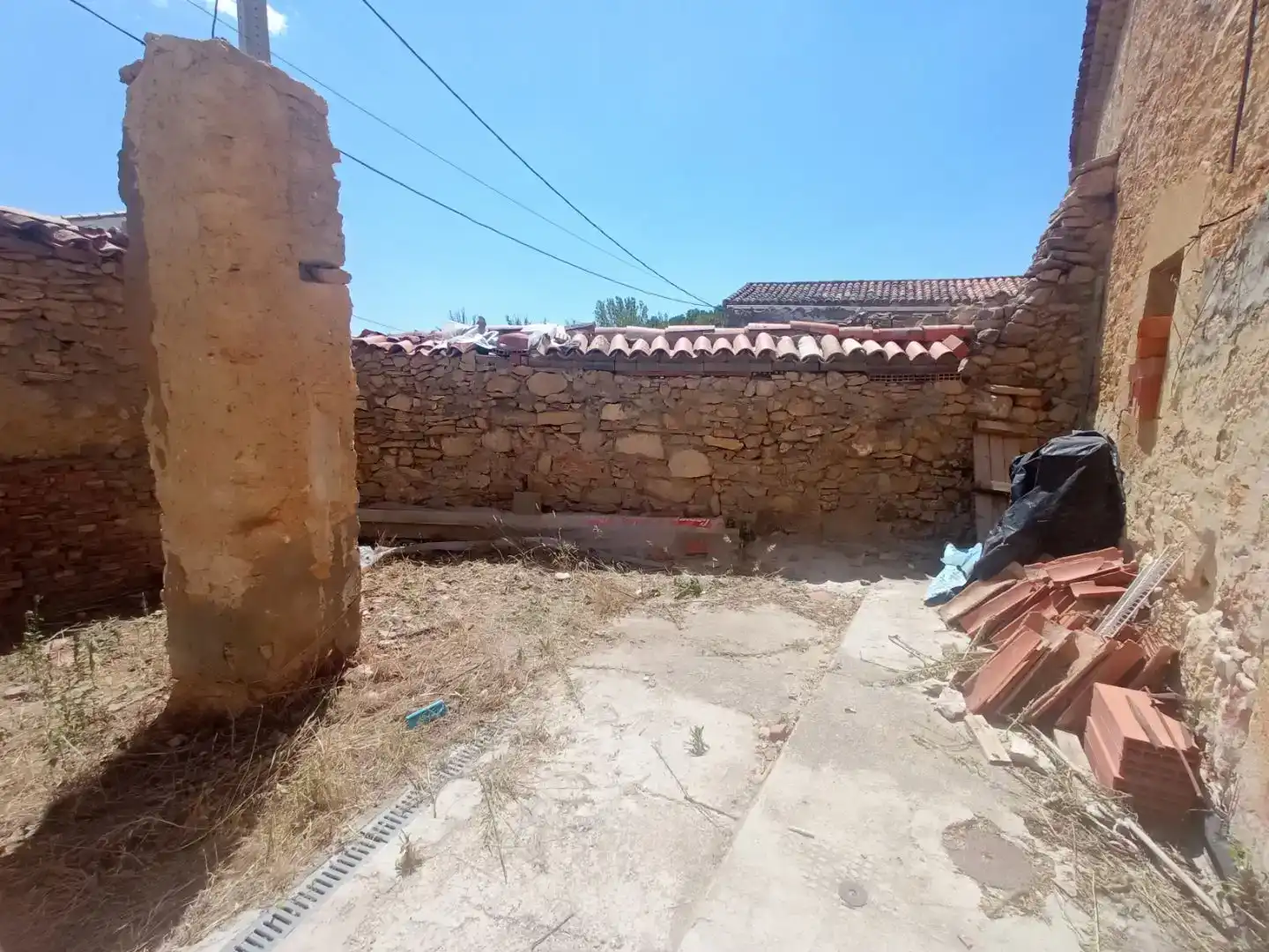 Detached homes for sale in Tortuera  with Storage room