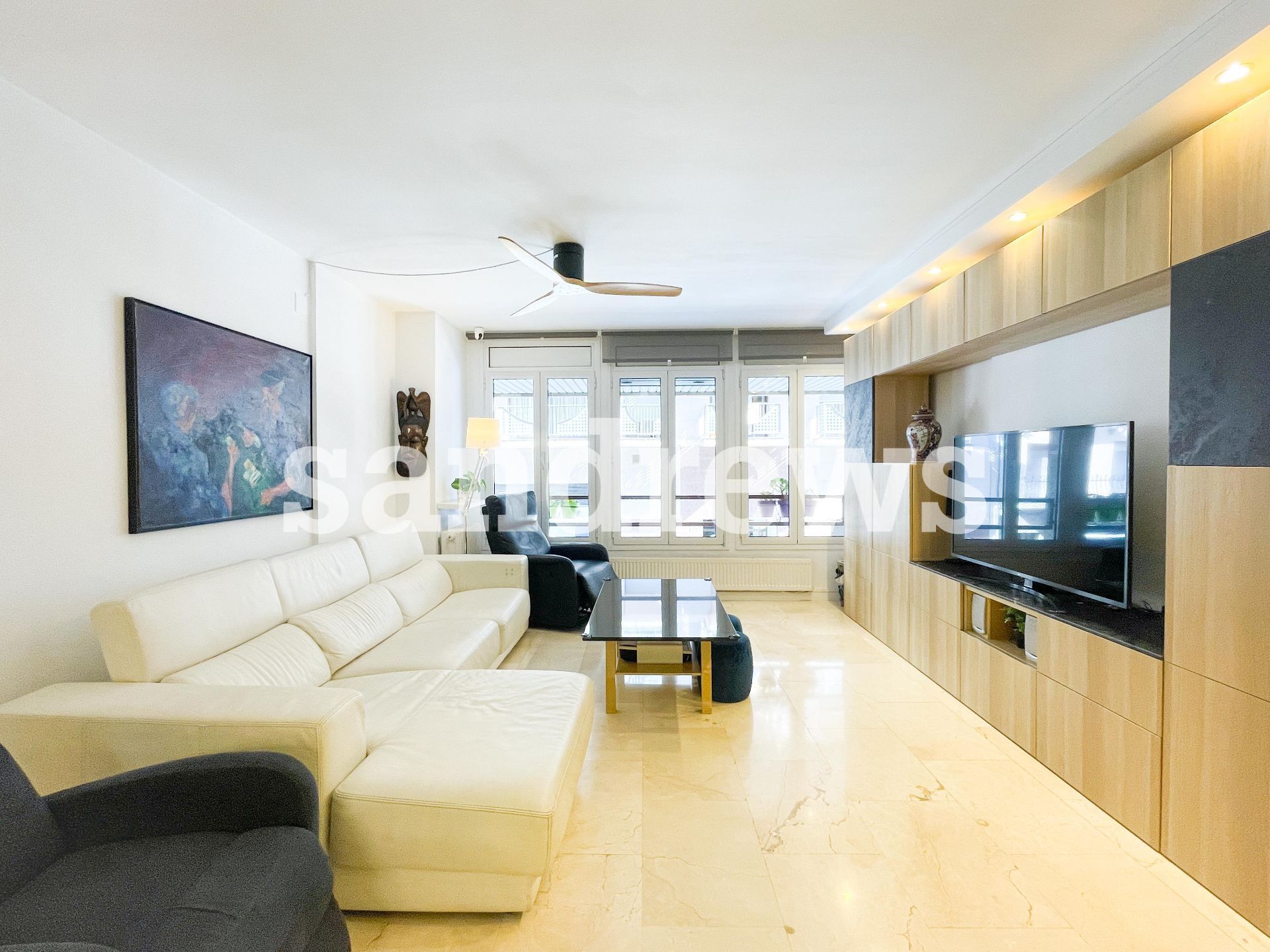Living room of Flat for sale in Figueres  with Air Conditioner, Heating and Terrace