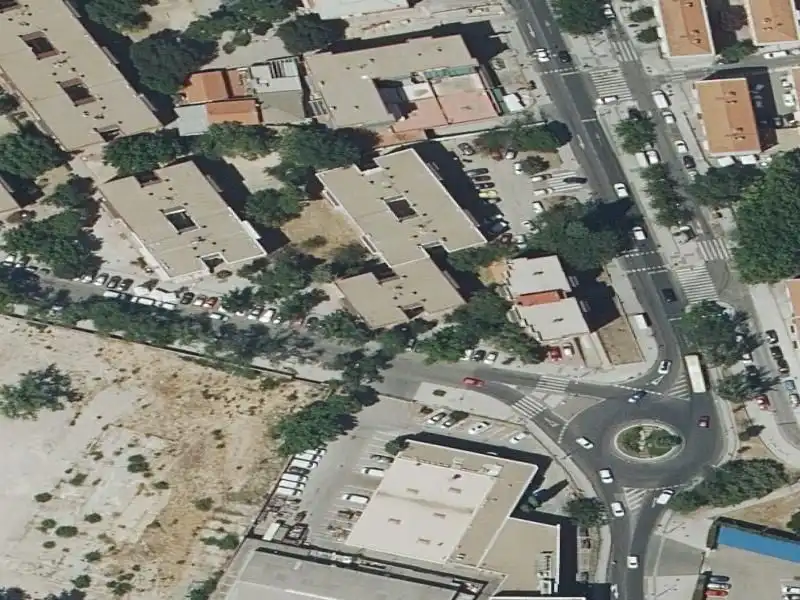 Piso en venta en Calle Teatinos