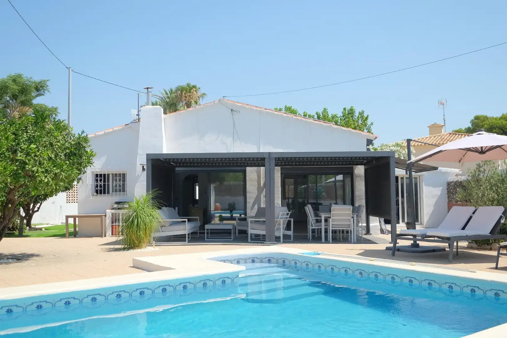 Detached house with pool for sale in Gargasindi - Garduix - Colina del Sol, imagen 2