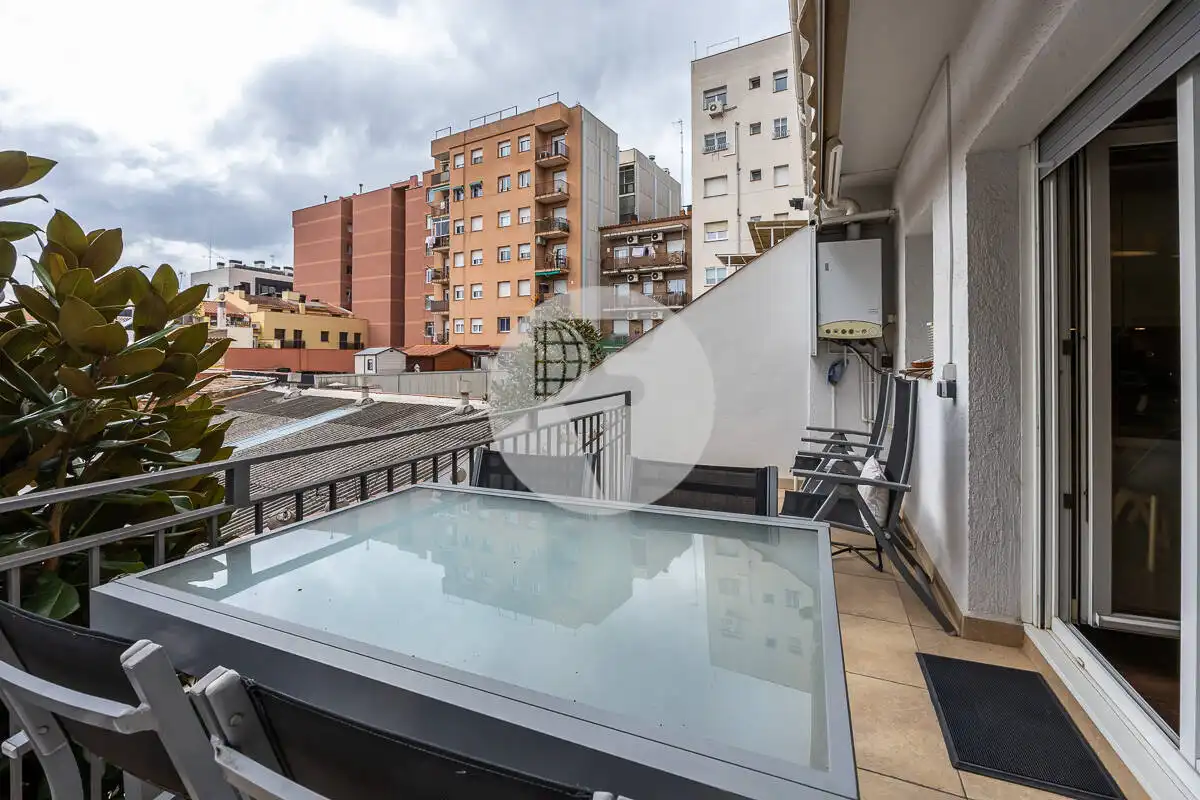 Terrassa de Casa adosada en venda en Sabadell amb Aire condicionat, Calefacció i Terrassa