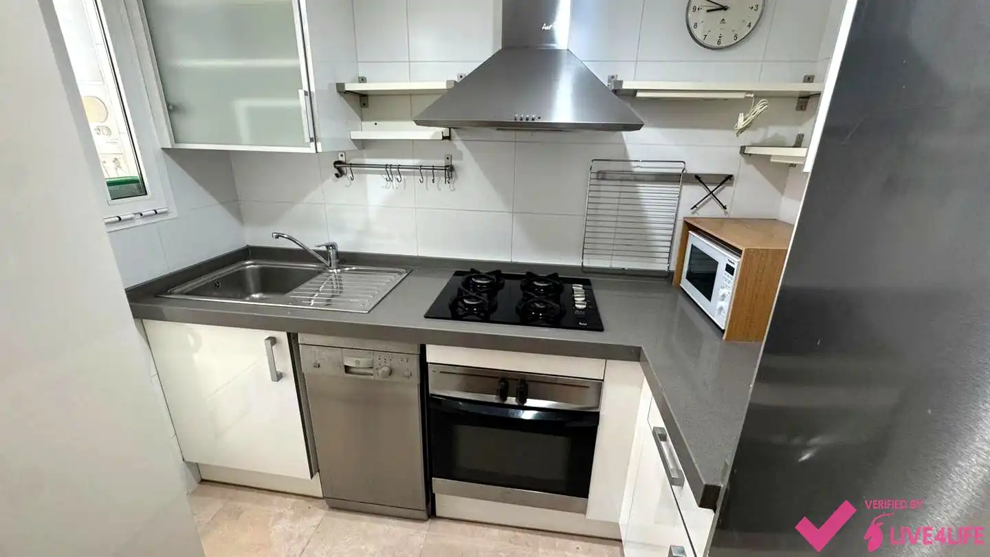 Küche von Wohnung zur Miete in Valencia mit Klimaanlage, Heizung und Möbliert
