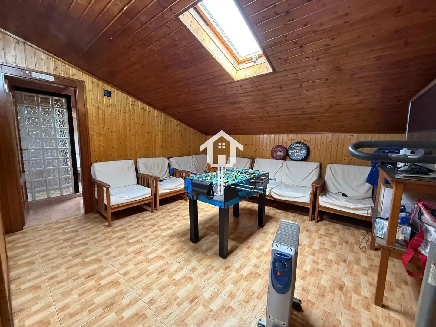 Houses for sale in Alicante / Alacant  with Furnished, Balcony and Jacuzzi