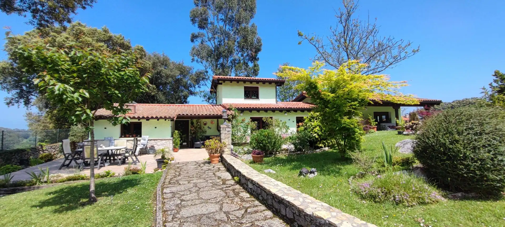 Jardín de Casa o chalet en venta en Llanes con Calefacción, Jardín privado y Terraza