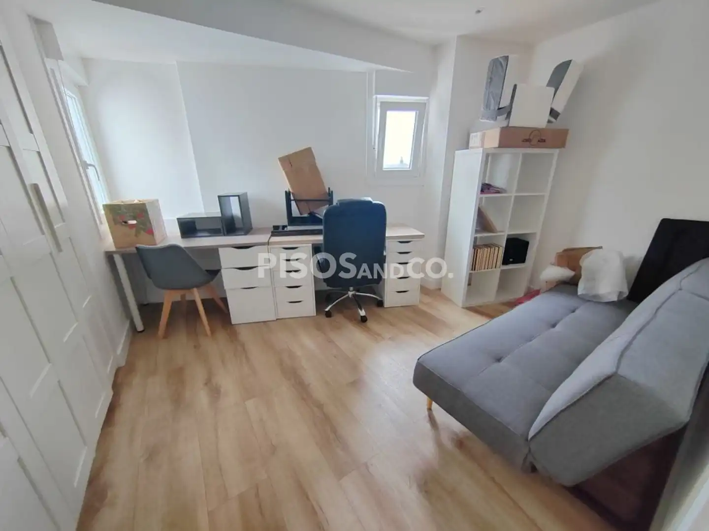 Piso en venta en A Coruña Capital  con Terraza y Trastero