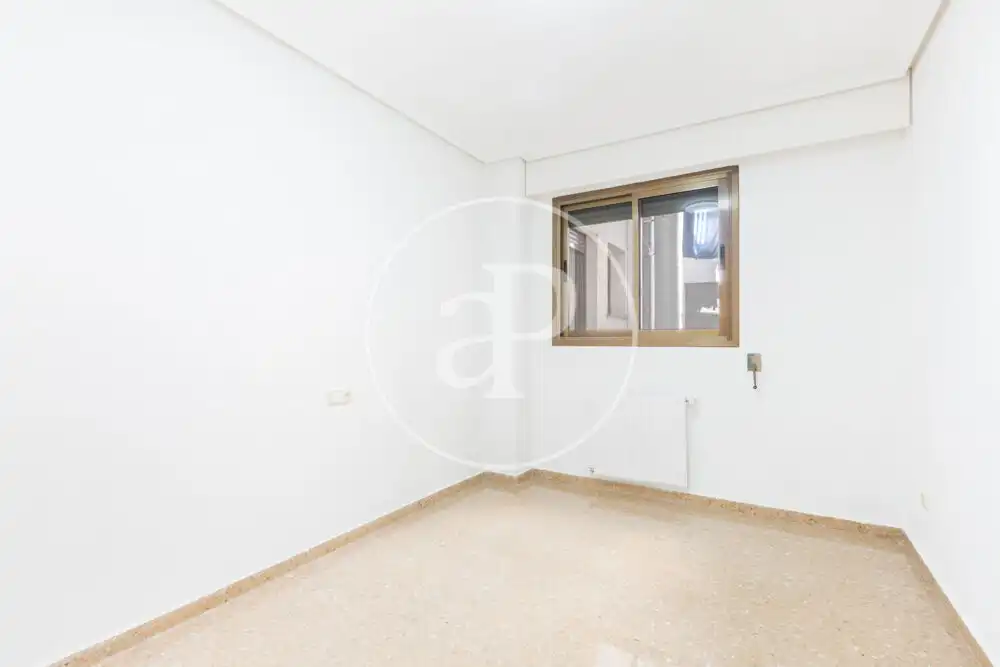 Habitación de Piso en venta en Valencia con Aire acondicionado, Calefacción y Balcón