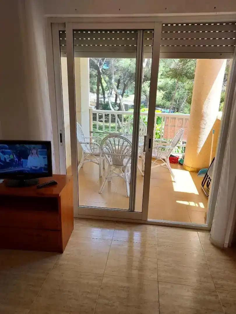 Terrassa de Apartament de lloguer en Orihuela amb Aire condicionat, Piscina i Balcó