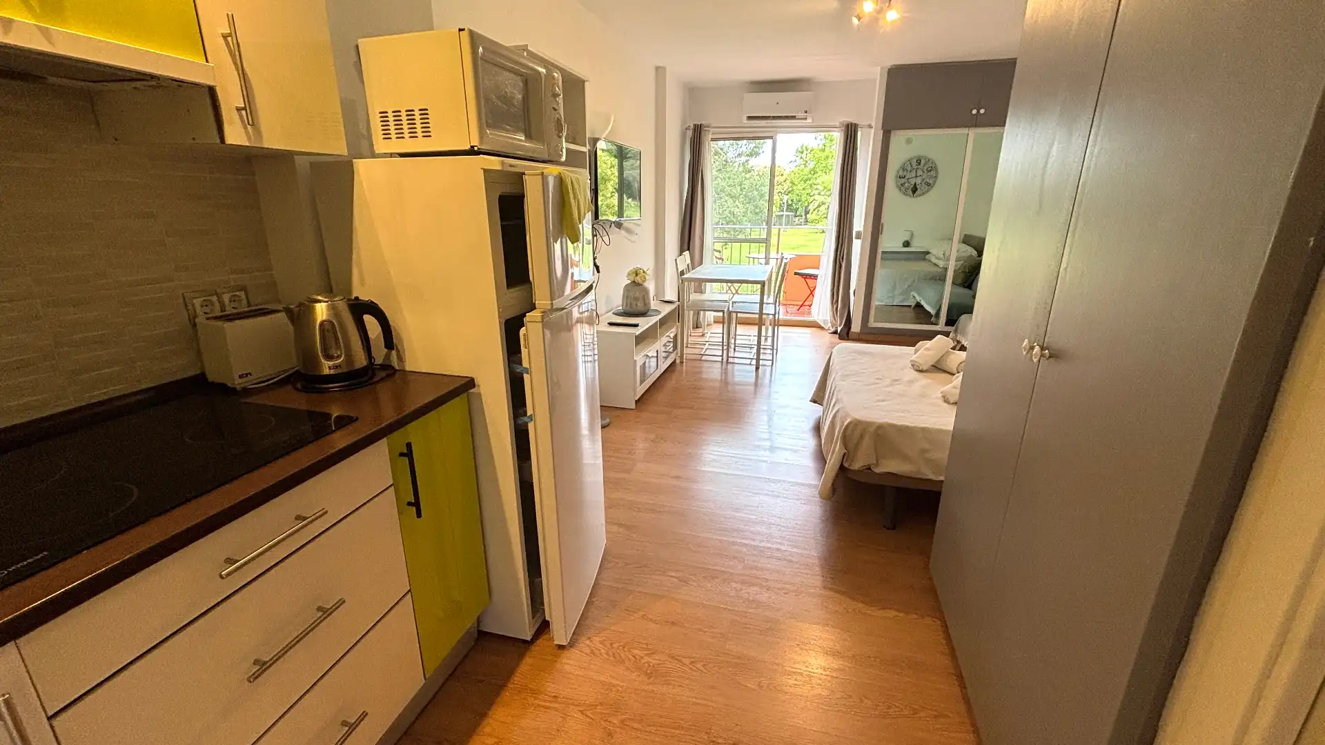 Küche von Wohnung zum Verkauf in Benalmádena mit Klimaanlage, Parkett und Terrasse