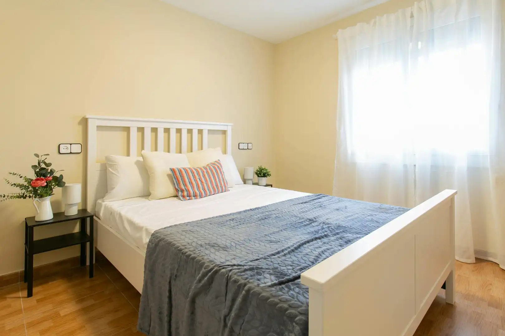 Piso de alquiler en N/A, Pubilla Cases
