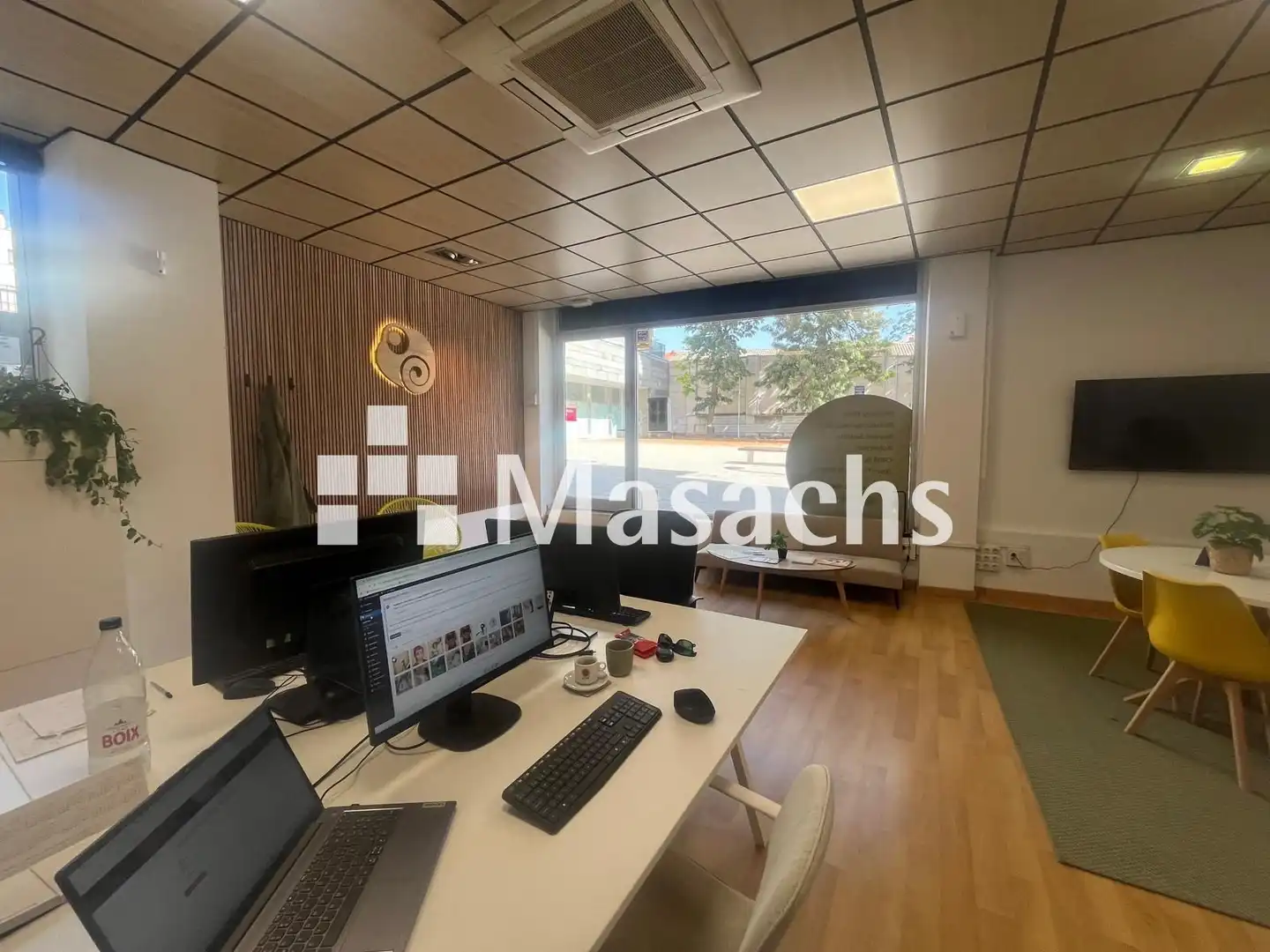 Geschaftsraum zur Miete in Terrassa mit Klimaanlage und Internet