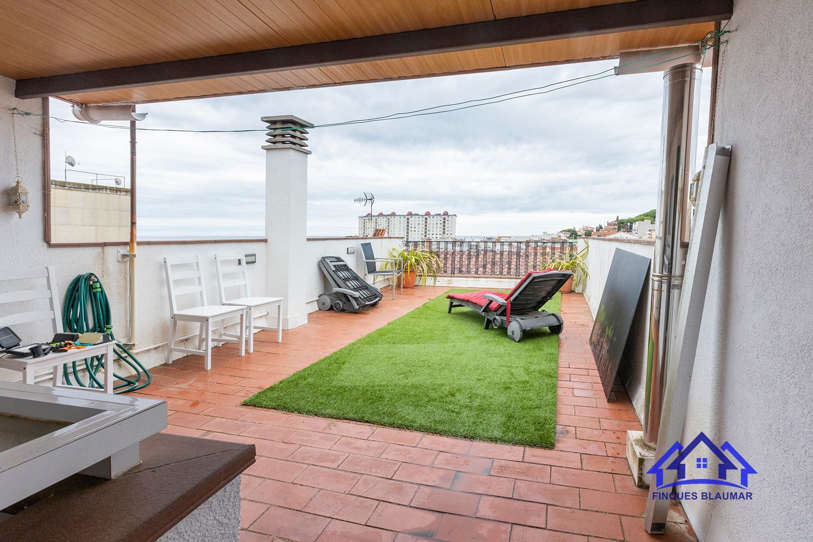 Terrace of Duplex for sale in Canet de Mar  with Air Conditioner and Terrace