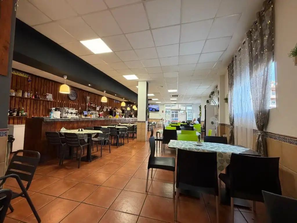 Business premises to rent in Calle Andernos Les Bains, imagen 21