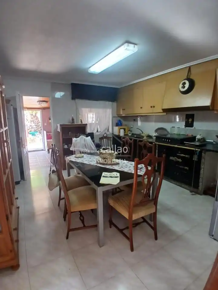 Cuina de Casa o xalet en venda en San Sadurniño amb Jardí privat i Moblat