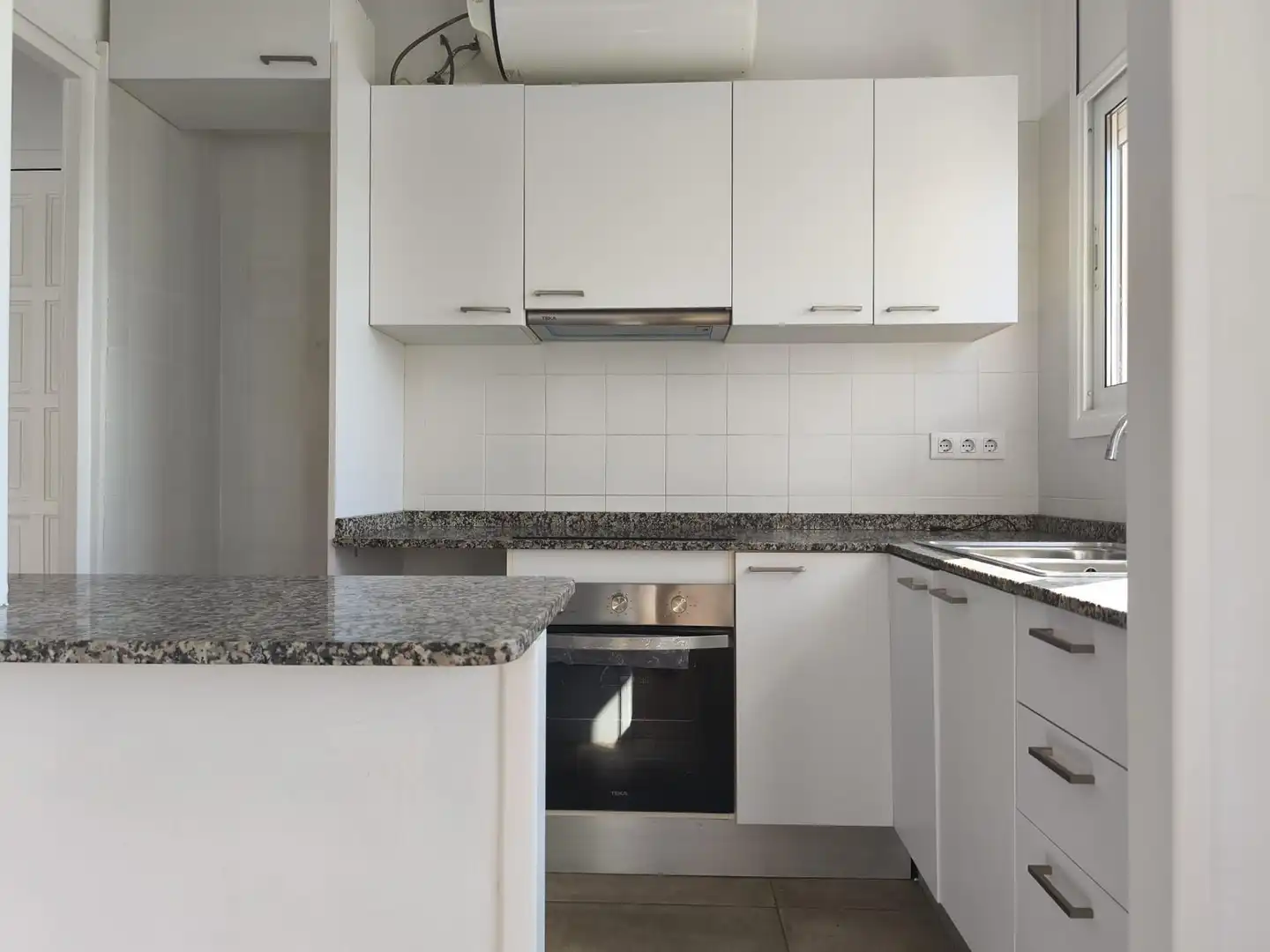 Küche von Wohnung zur Miete in Viladecans mit Klimaanlage, Heizung und Privatgarten