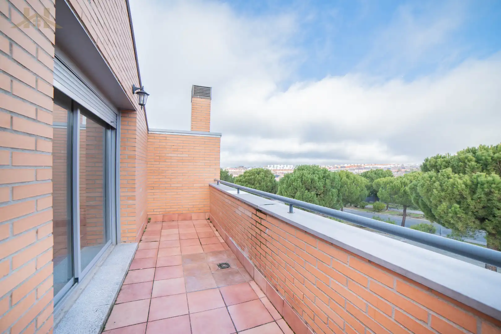 Terraza de Casa o chalet en venta en Arroyomolinos (Madrid) con Aire acondicionado, Calefacción y Jardín privado