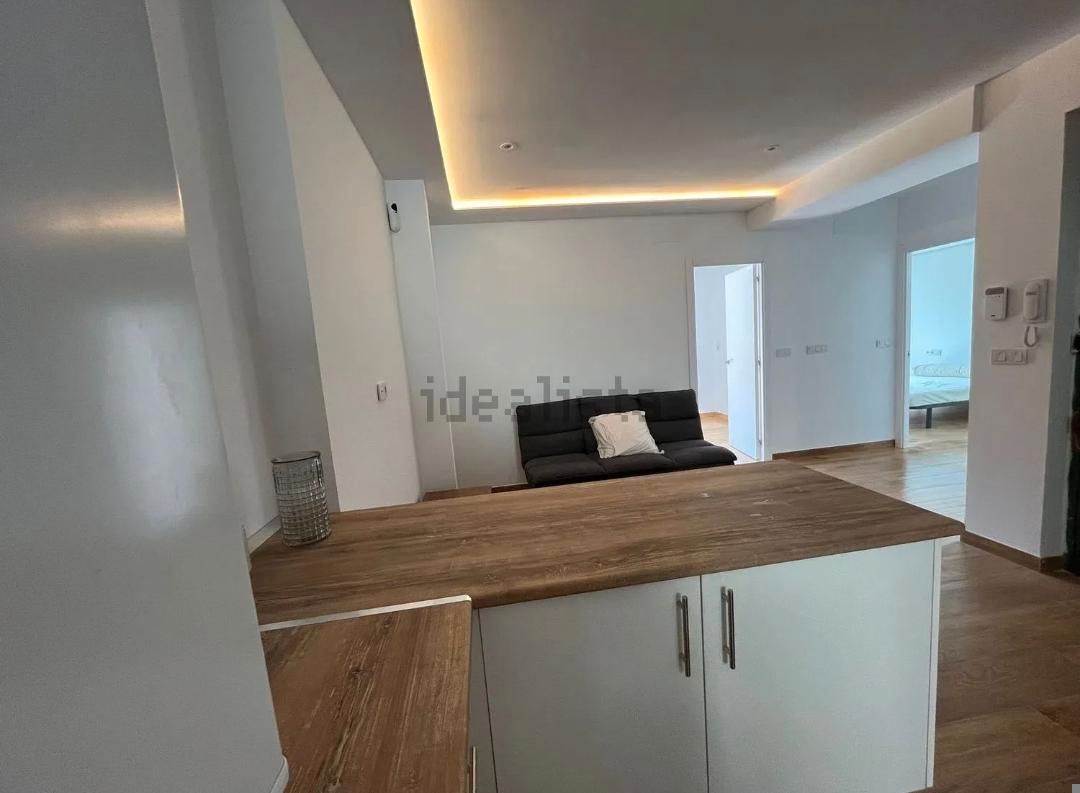 Wohnung zur Miete in Carrer de la Verge, 15