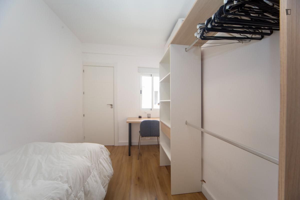 Apartment to share in Pajaritos