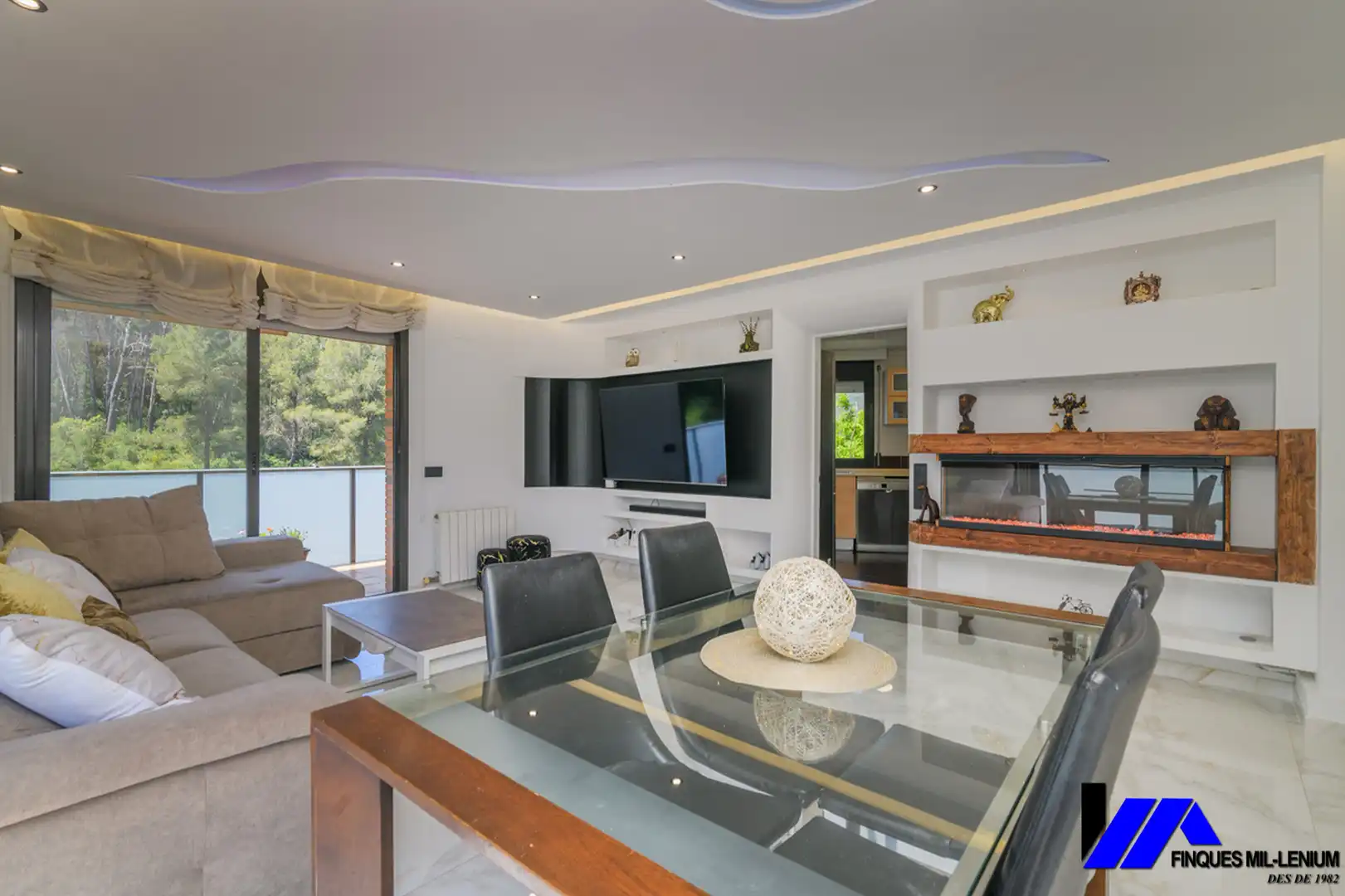 Sala de estar de Dúplex en venta en Gavà con Aire acondicionado, Calefacción y Parquet