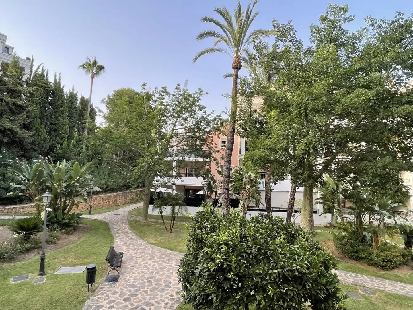Jardí de Apartament de lloguer en Marbella amb Aire condicionat, Calefacció i Terrassa