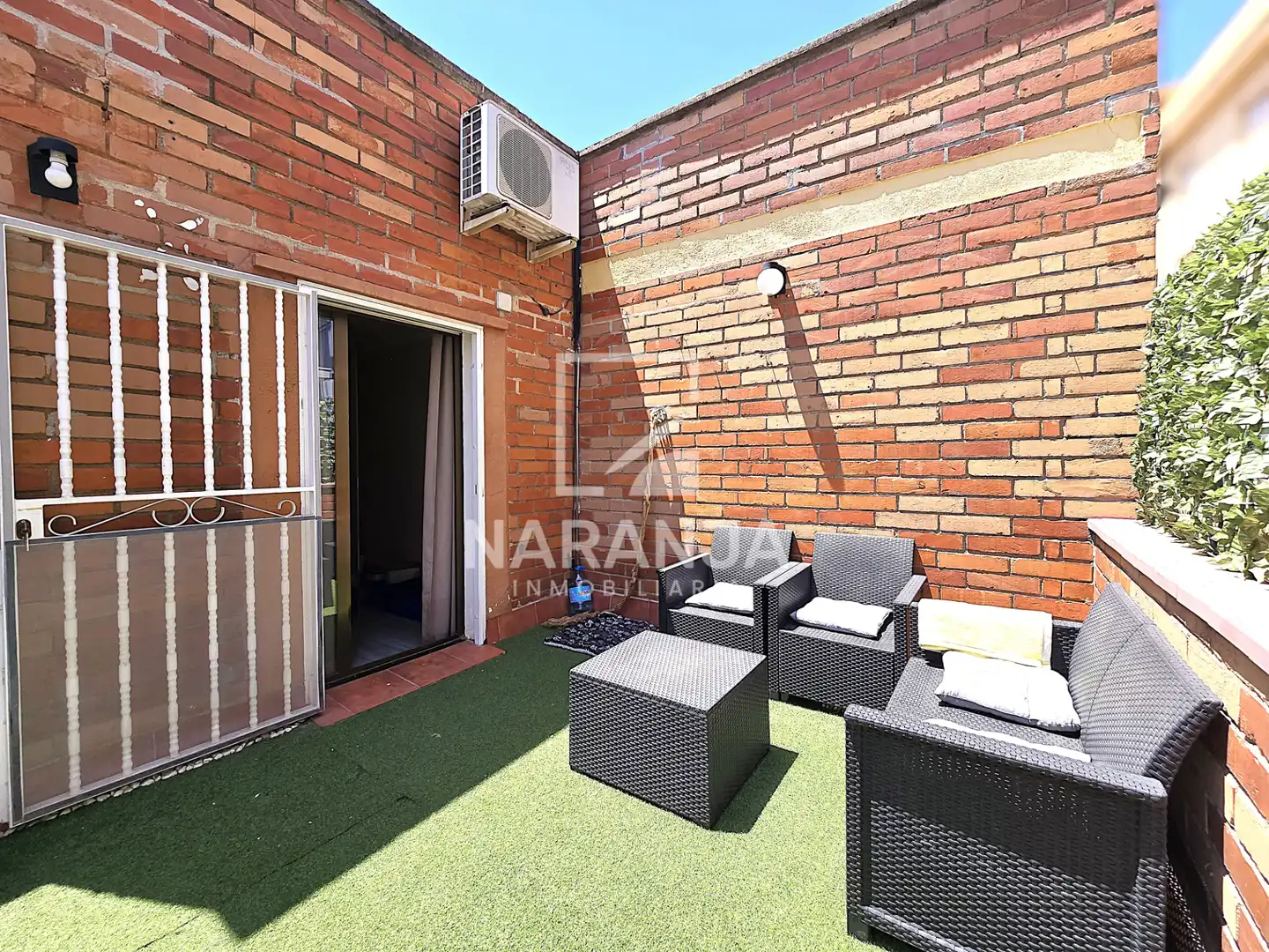 Terraza de Ático en venta en Santa Coloma de Gramenet con Aire acondicionado, Parquet y Terraza