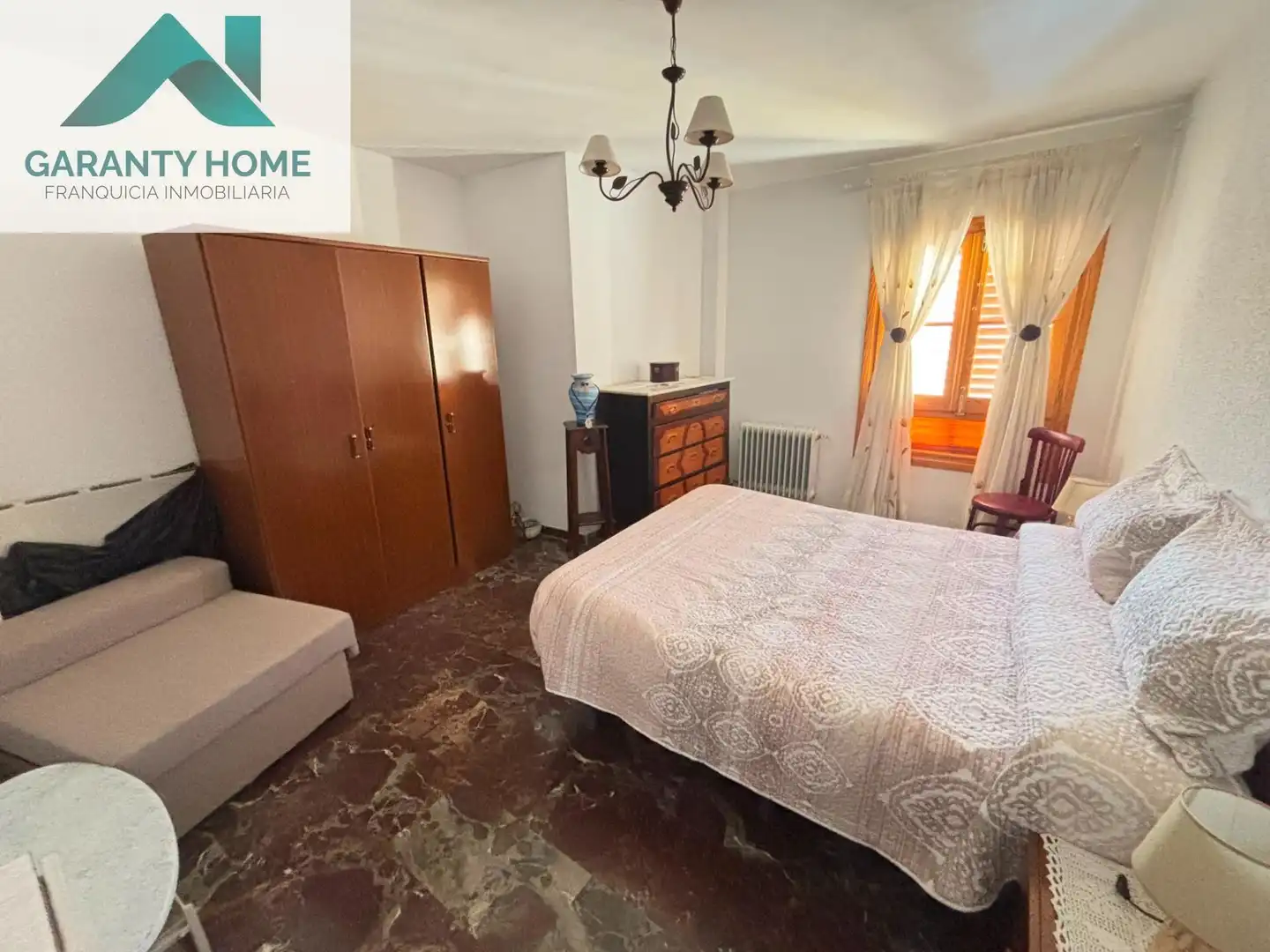 Habitación de Piso en venta en Torredonjimeno con Amueblado y Balcón