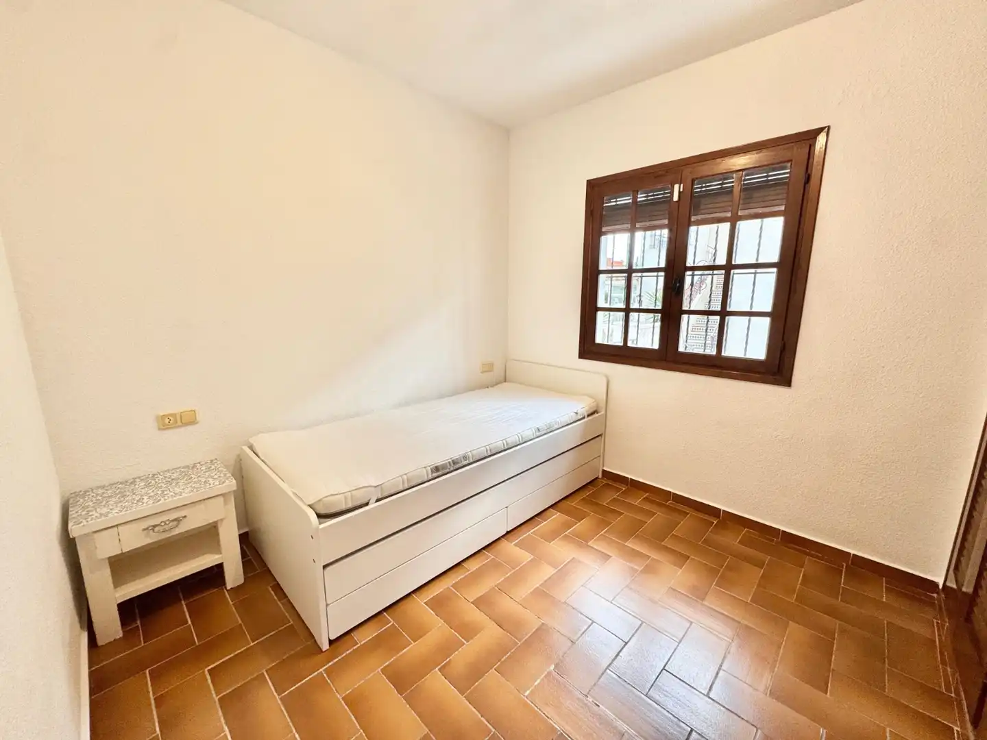 Bedroom of Houses for rent in Torrevieja  with Air Conditioner, Heating and Terrace