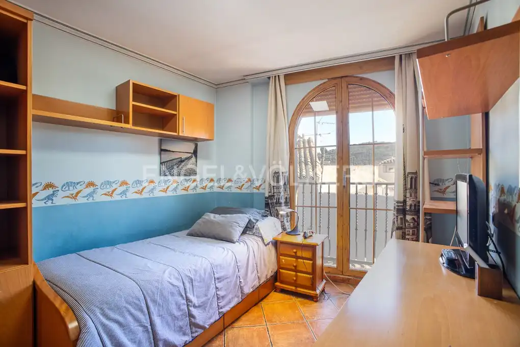 Bedroom of Houses for sale in Alcublas  with Air Conditioner, Heating and Terrace