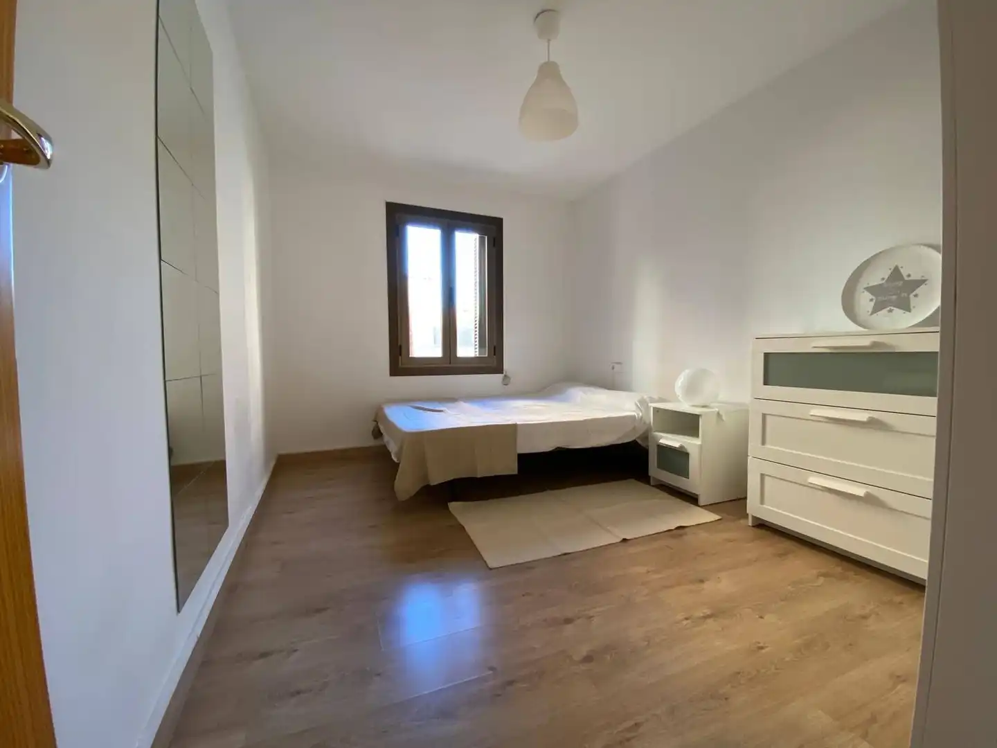 Schlafzimmer von Wohnungen zur Miete in  Palma de Mallorca mit Parkett