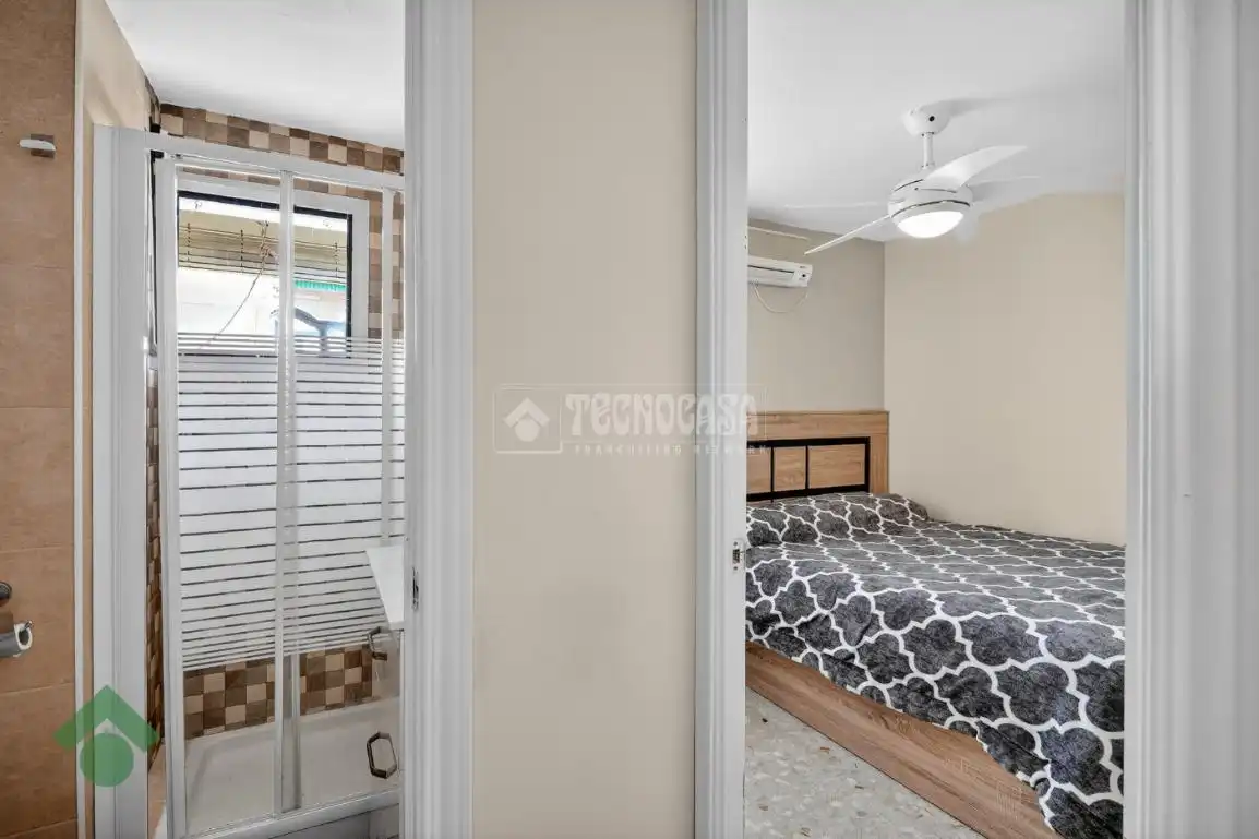 Schlafzimmer von Wohnung zum Verkauf in Córdoba
