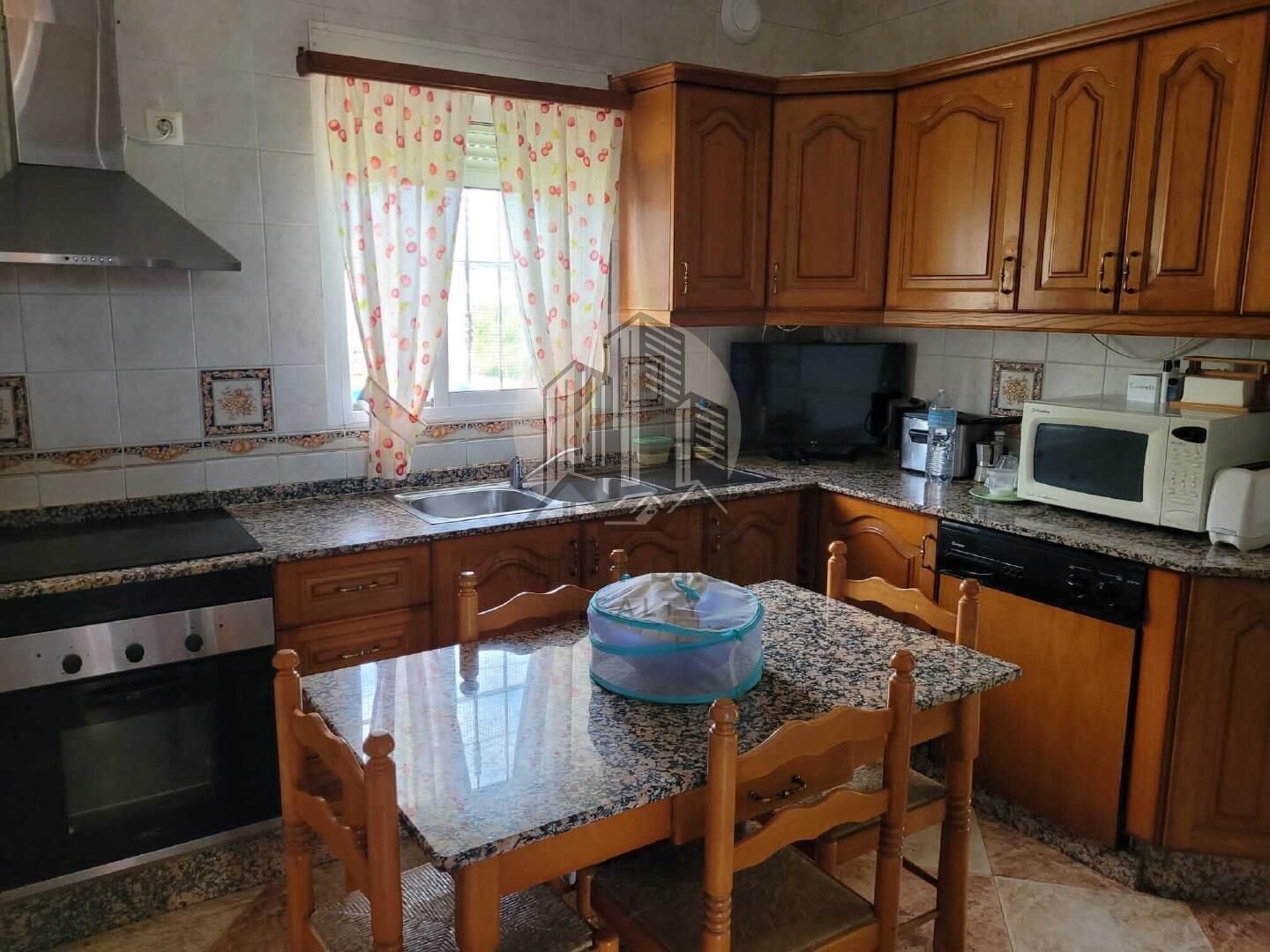 Cuina de Casa o xalet en venda en Chiclana de la Frontera