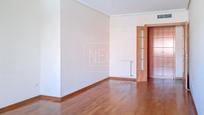 Living room of Flat for sale in Alcorcón  with Air Conditioner, Heating and Private garden