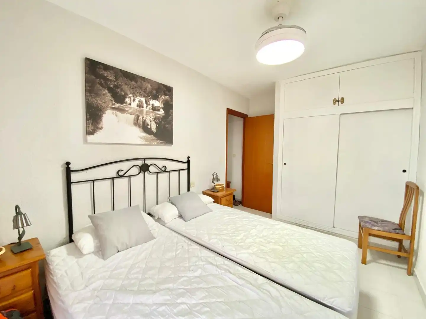 Dormitori de Apartament de lloguer en San Pedro del Pinatar amb Aire condicionat, Calefacció i Terrassa