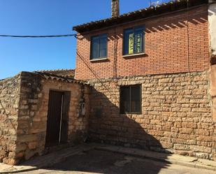 Exterior view of Single-family semi-detached for sale in Santa María del Campo  with Heating and Storage room