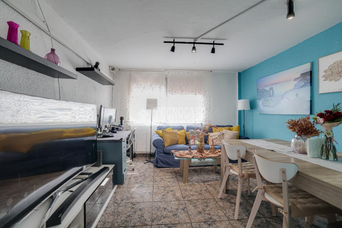 Sala d'estar de Pis en venda en L'Hospitalet de Llobregat