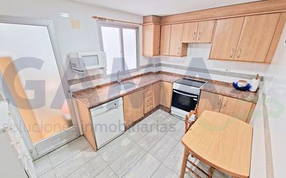Kitchen of Flat for sale in Carcaixent