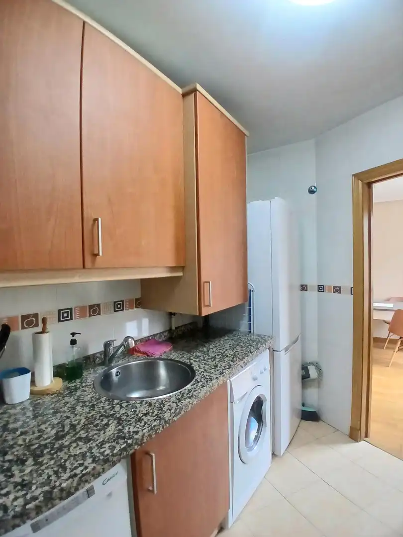 Piso de alquiler en Calle LUXEMBURGO, 1, HUCA - La Cadellada