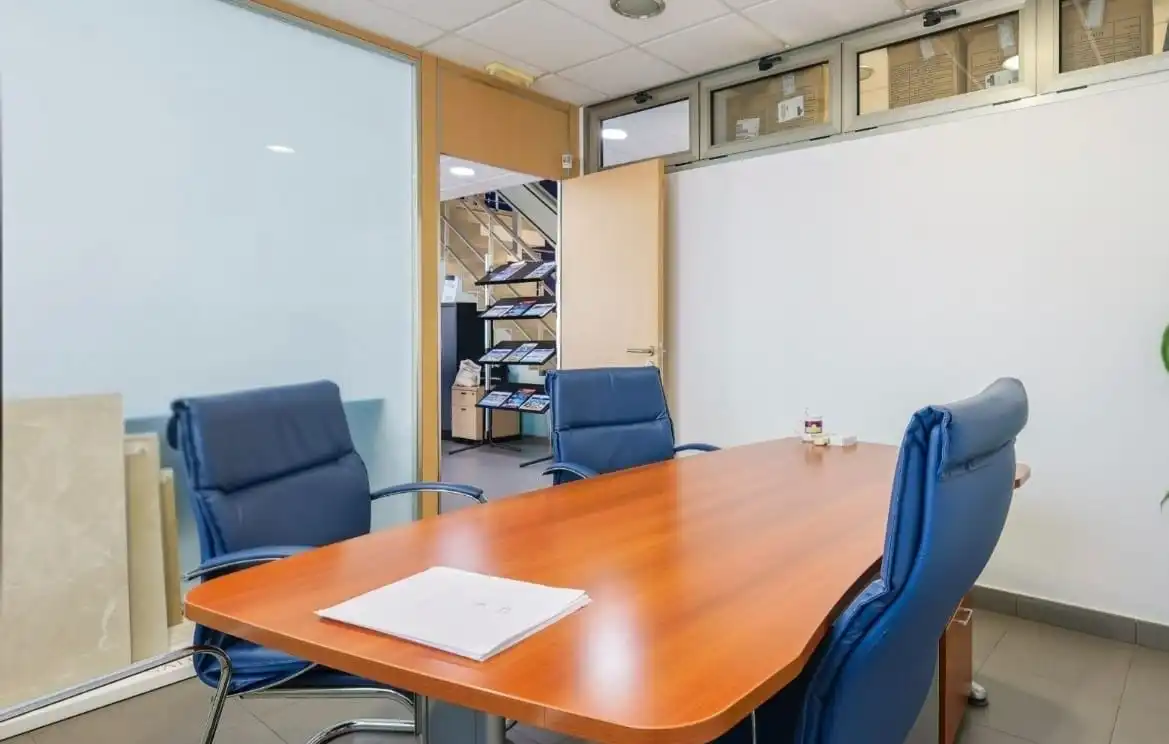 Commercial properties for rent in Alicante / Alacant  with Air Conditioner, Heating and Alarm