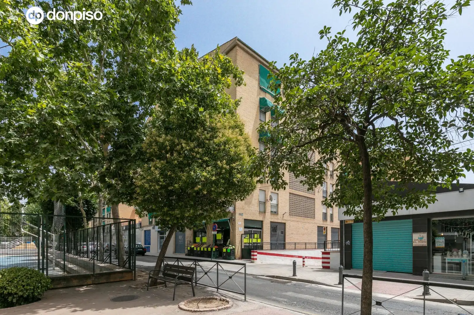 Außenansicht von Wohnung zum Verkauf in Granada mit Heizung