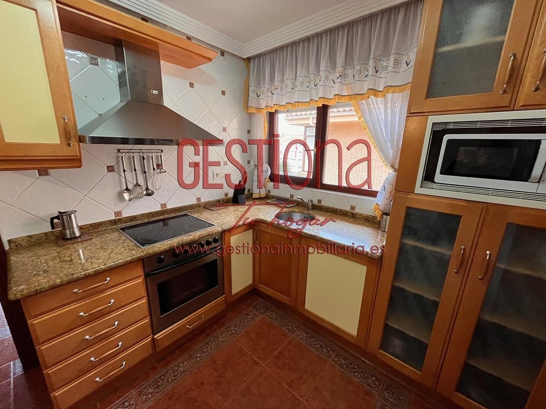 Cuina de Àtic en venda en Noja amb Calefacció, Terrassa i Traster