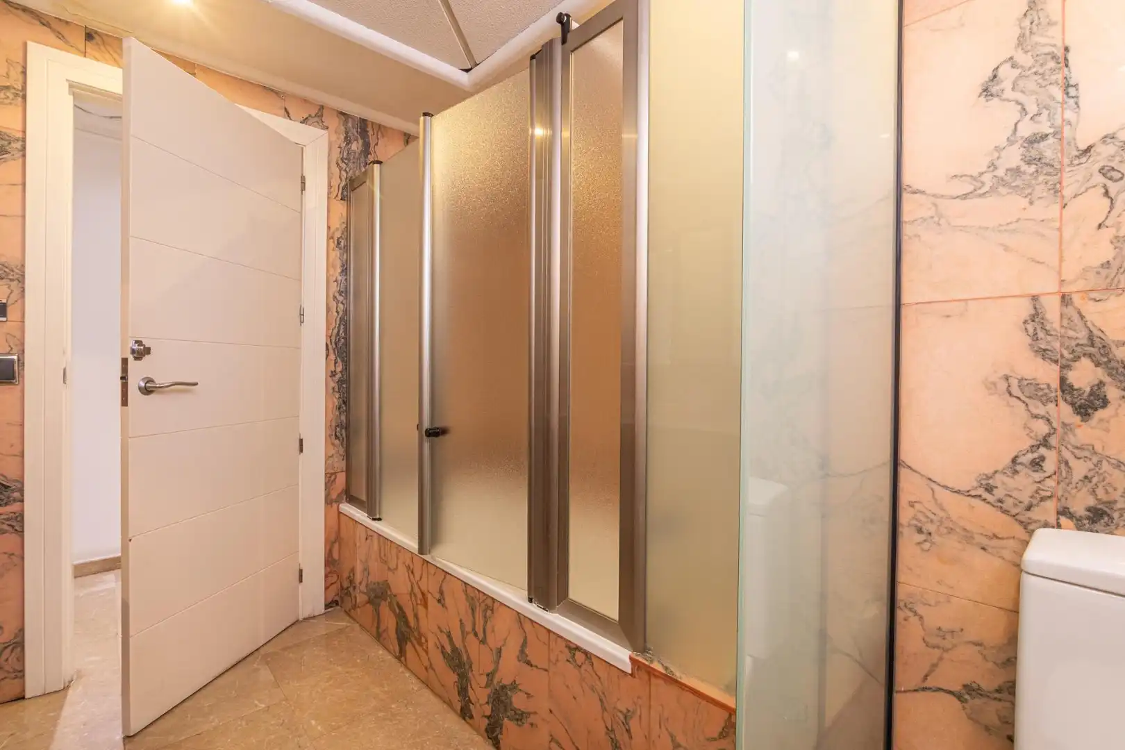Baño de Ático en venta en Elche / Elx con Terraza
