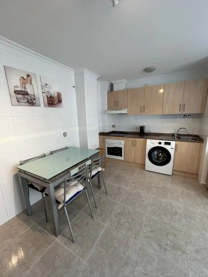 Apartment with lift to rent in Playa del Acequión, Náufragos y Rocío del Mar, imagen 4