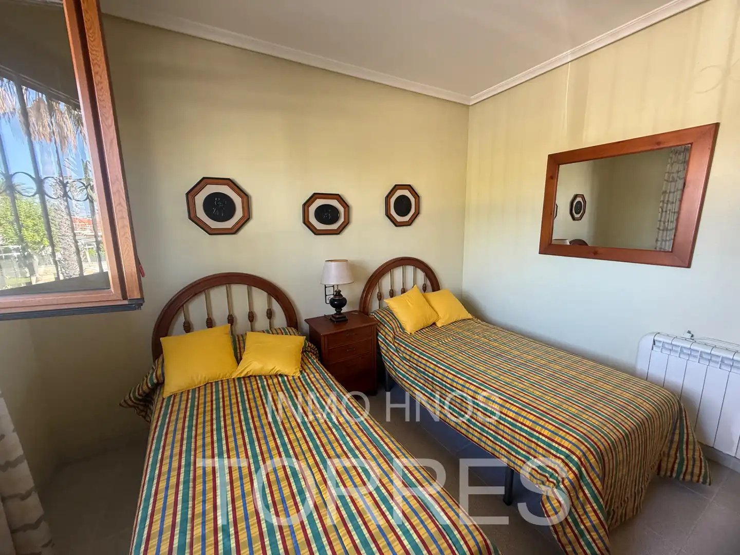 Habitación de Casa adosada en venta en Benicarló con Aire acondicionado, Jardín privado y Terraza