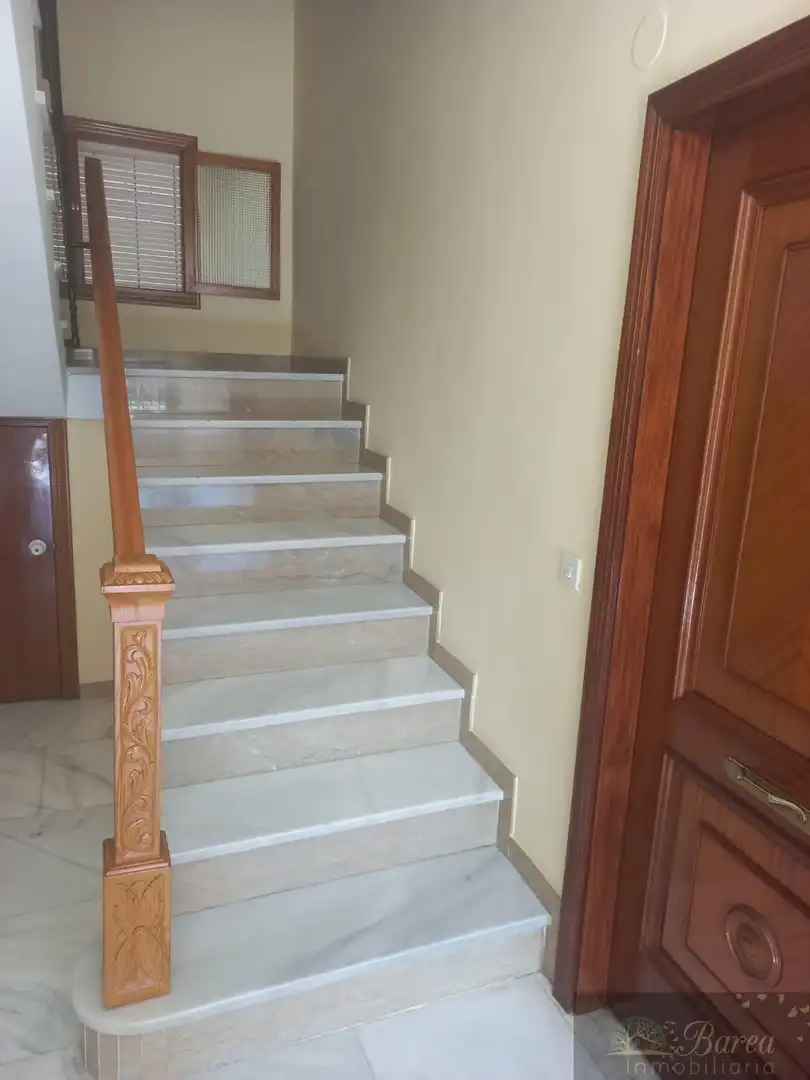 Piso en venta en Rute con Terraza y Balcón