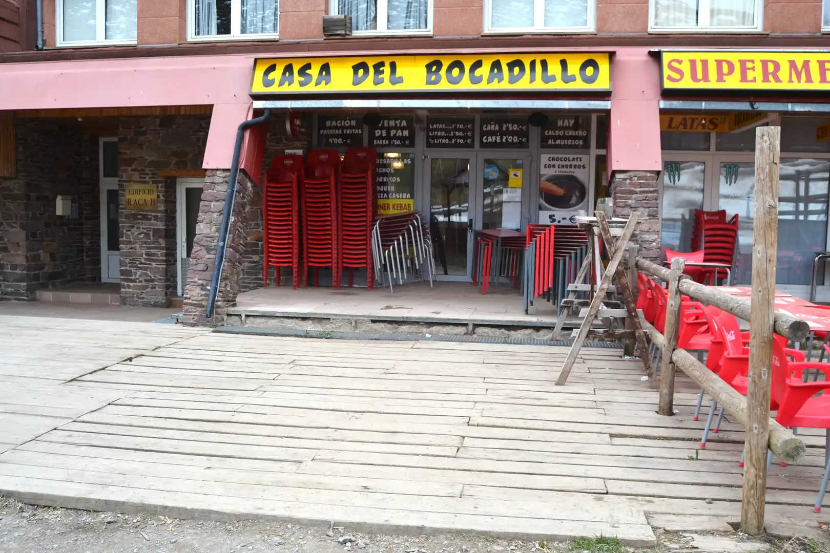 Local comercial en venda a Aisa