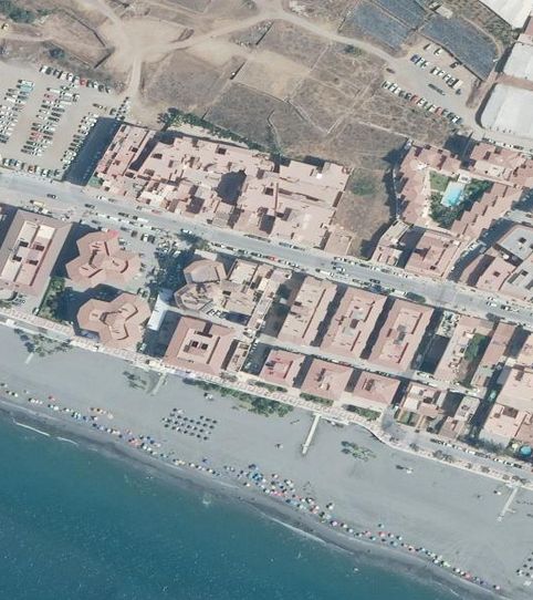 Foto 2 de Piso en venta en Cr el Morche 103. Es:1. Pl:00. Pta:a.. Edif Mar al, El Morche, Torrox
