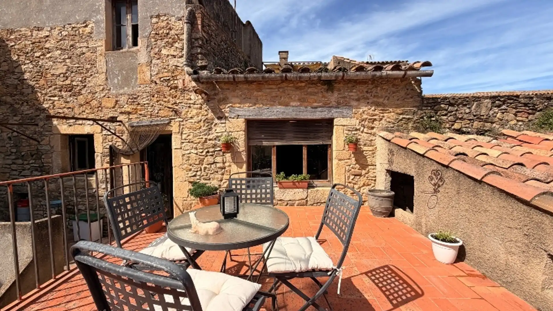 Terrasse von Haus oder Chalet zum Verkauf in Forallac mit Terrasse, Abstellraum und Ofen