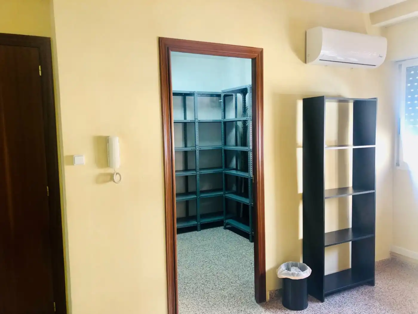 Büro zur Miete in Plaza Crevillente - Antiguos Juzgados - El Asilo